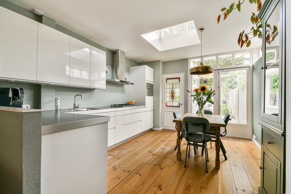 Medium property photo - Leuvenstraat 19, 2313 XX Leiden